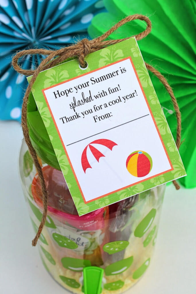 End Of Year Teacher Gift FREE Printable Tags LAURA 39 S Little PARTY